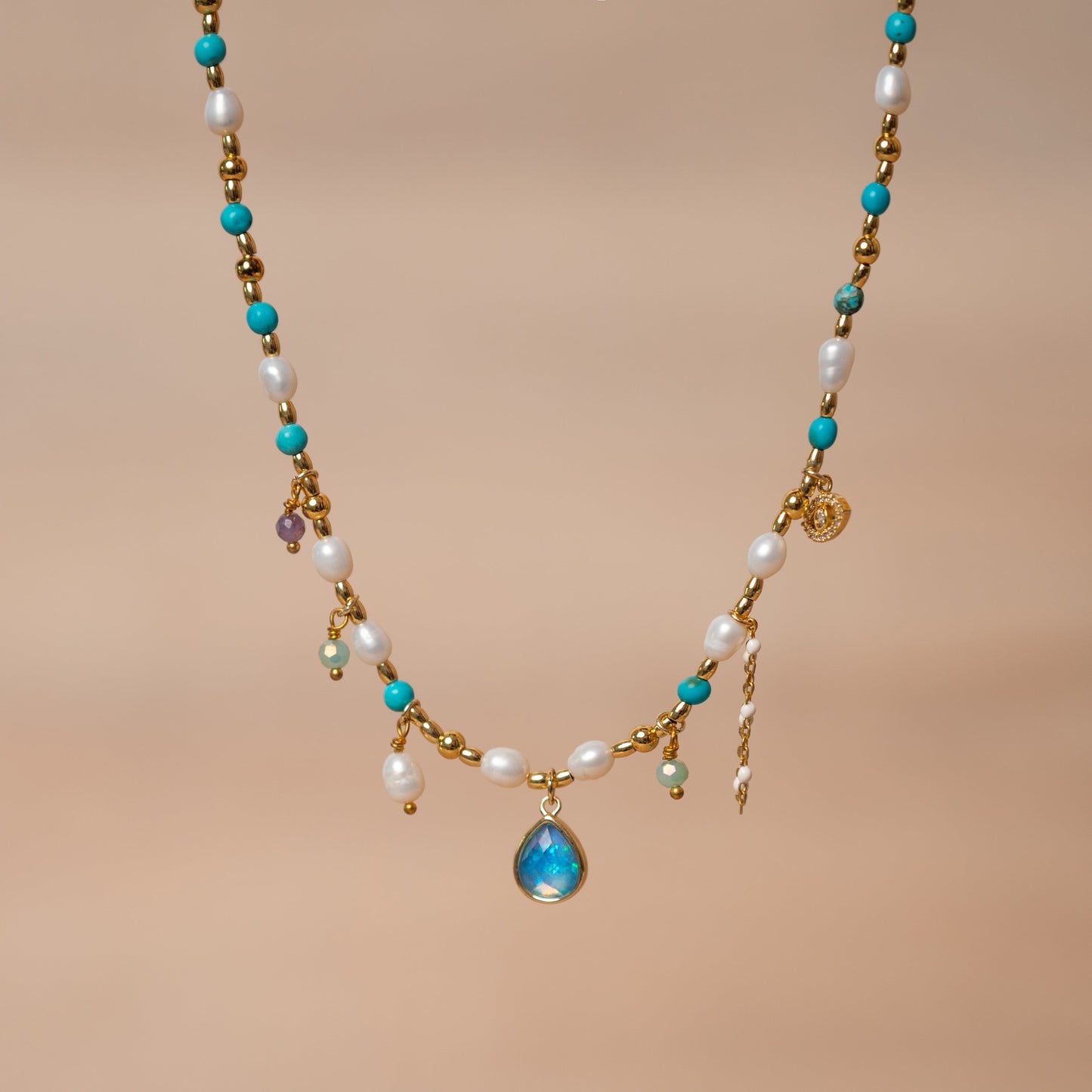 Intensive Opal & Perlenkette
