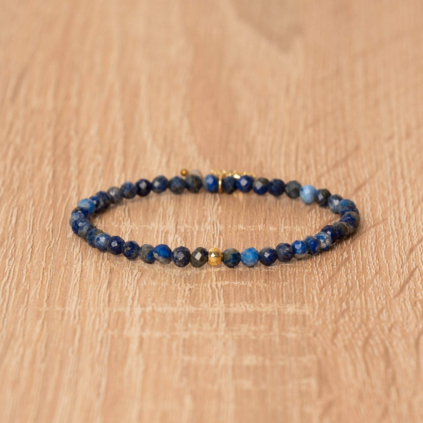 Lapislazuli-Armband mit bösem Blick