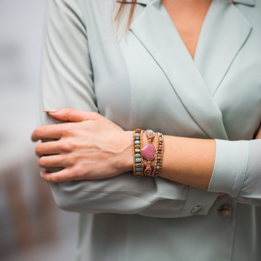 Natürliches Rhodonit-Liebes-Wickelarmband