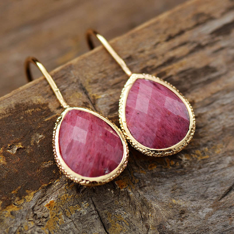 Splendid Gemstone Cliff Earrings