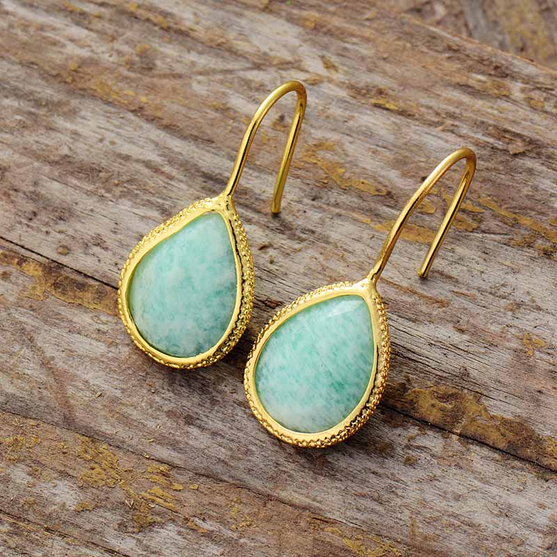 Splendid Gemstone Cliff Earrings