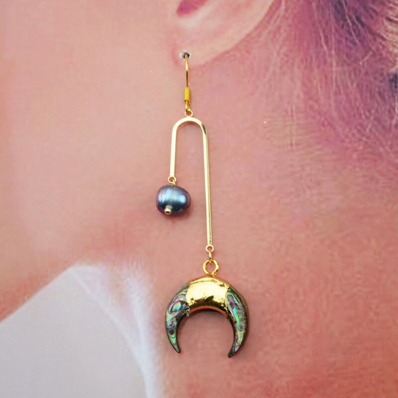 Black Pearl Half Moon Earrings